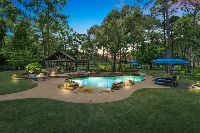28232 Emerald Oaks, Magnolia, TX 77355