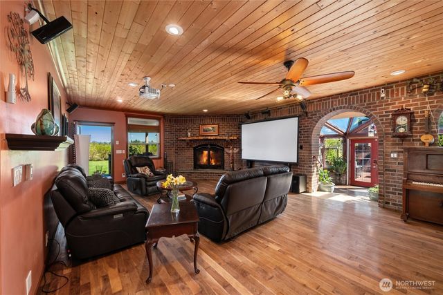 3151 Velvet Lane, Custer, WA 98240