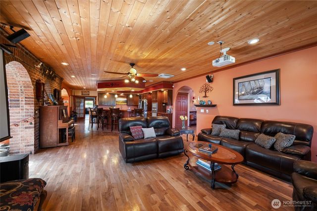 3151 Velvet Lane, Custer, WA 98240