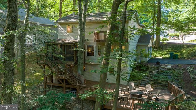 835 VERDEN DR, Hummelstown, PA 17036