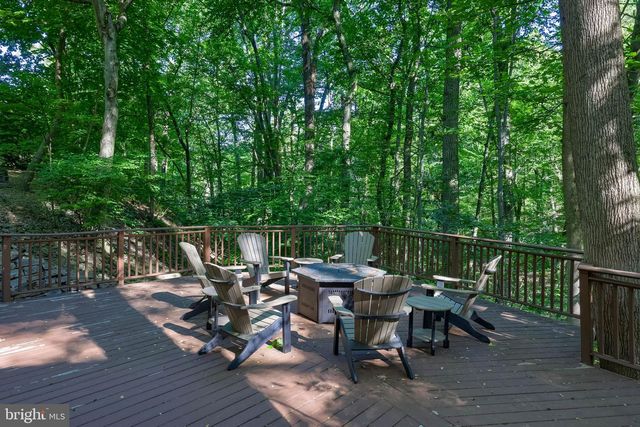 835 VERDEN DR, Hummelstown, PA 17036