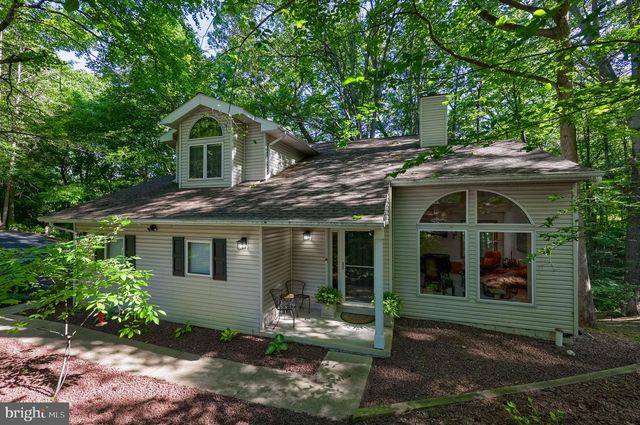 835 VERDEN DR, Hummelstown, PA 17036