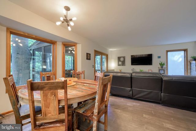 835 VERDEN DR, Hummelstown, PA 17036