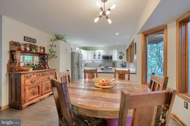 835 VERDEN DR, Hummelstown, PA 17036
