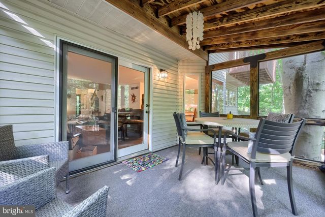 835 VERDEN DR, Hummelstown, PA 17036