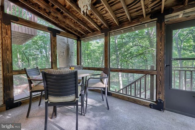 835 VERDEN DR, Hummelstown, PA 17036