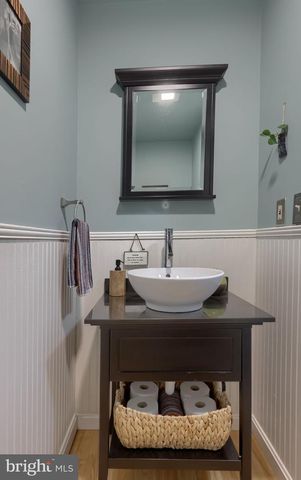 835 VERDEN DR, Hummelstown, PA 17036
