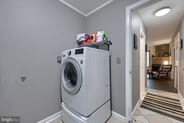 835 VERDEN DR, Hummelstown, PA 17036