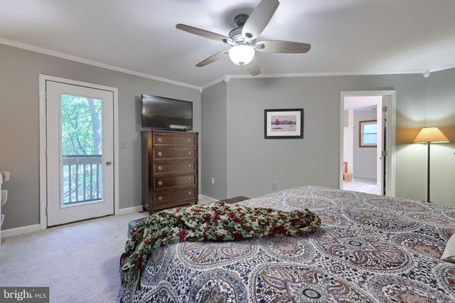 835 VERDEN DR, Hummelstown, PA 17036