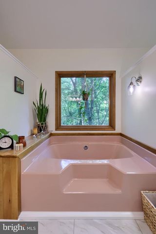 835 VERDEN DR, Hummelstown, PA 17036