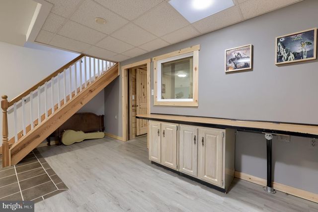 835 VERDEN DR, Hummelstown, PA 17036