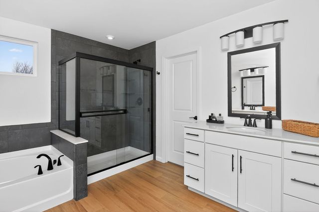 2631 Weatherbee Court, Naperville, IL 60563