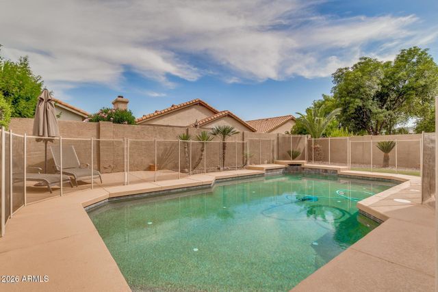 10045 E REDFIELD Drive, Scottsdale, AZ 85260