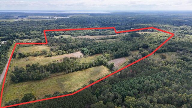 N13067 12TH AVENUE, Necedah, WI 54646