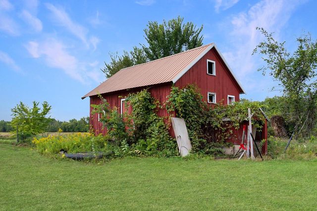 N13067 12TH AVENUE, Necedah, WI 54646