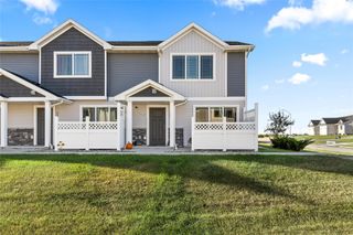 908 NE 57th Lane, Ankeny, IA 50021