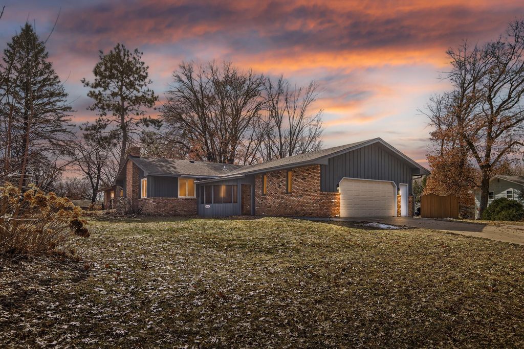 4637 Dale Street N, Shoreview, MN 55126