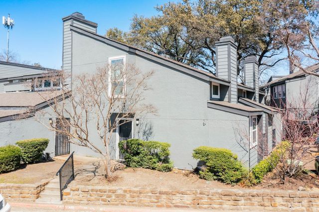 9696 Walnut Street 205, Dallas, TX 75243