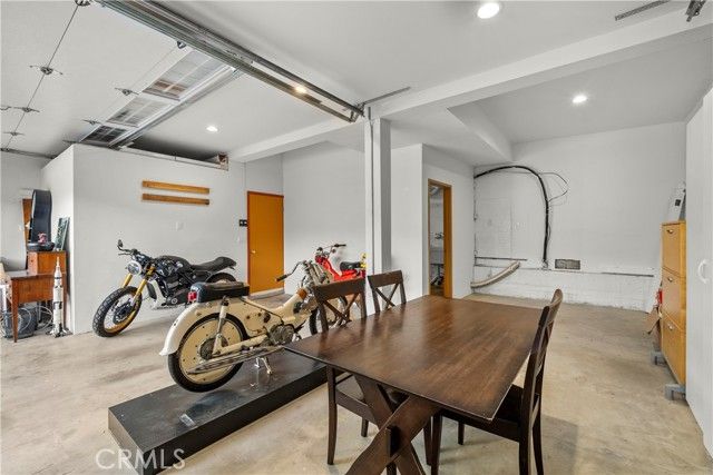 11926 Rexbon, Granada Hills (los Angeles), CA 91344