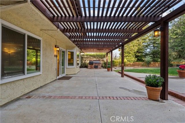 11926 Rexbon, Granada Hills (los Angeles), CA 91344