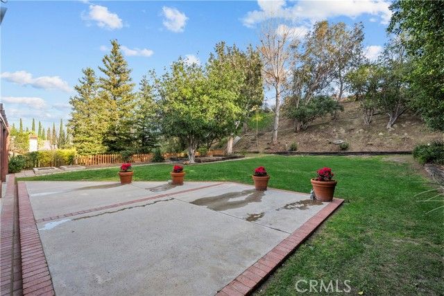 11926 Rexbon, Granada Hills (los Angeles), CA 91344