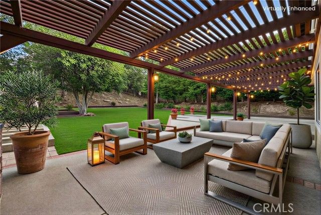 11926 Rexbon, Granada Hills (los Angeles), CA 91344