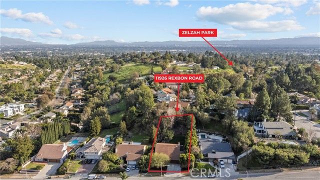 11926 Rexbon, Granada Hills (los Angeles), CA 91344