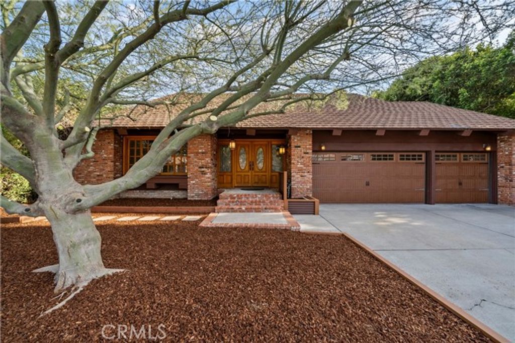 11926 Rexbon, Granada Hills (los Angeles), CA 91344