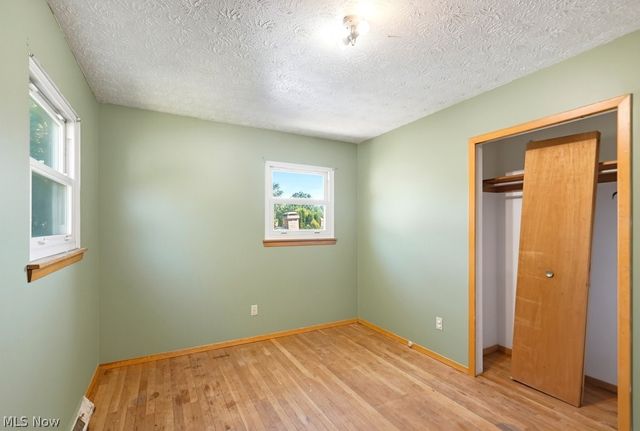 1295 Mohegan Trail, Willoughby, OH 44094