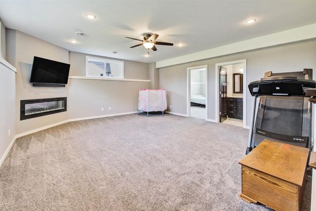 W7431 White Oak Run, Pardeeville, WI 53954