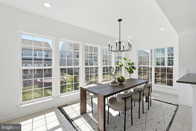 42637 WILLOW BEND DR, Brambleton, VA 20148