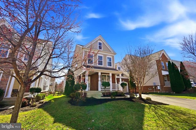 42637 WILLOW BEND DR, Brambleton, VA 20148