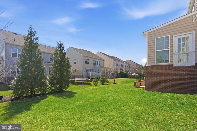 42637 WILLOW BEND DR, Brambleton, VA 20148