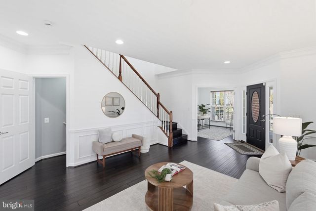 42637 WILLOW BEND DR, Brambleton, VA 20148