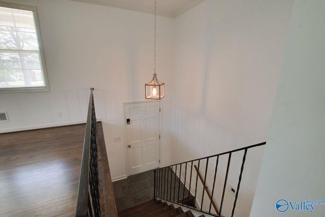 5630 Woodridge Drive, Huntsville, AL 35802