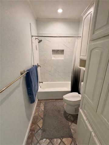 5718 Oso Pkwy, Corpus Christi, TX 78414