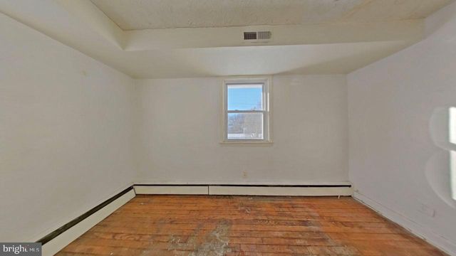 2716 ALDERWOOD AVE, Halethorpe, MD 21227