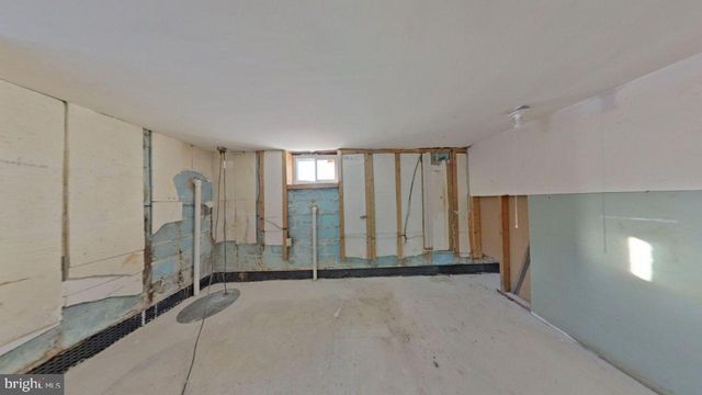 2716 ALDERWOOD AVE, Halethorpe, MD 21227