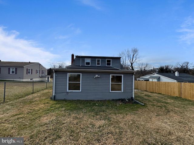 2716 ALDERWOOD AVE, Halethorpe, MD 21227