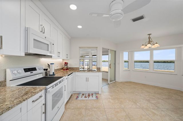 3672 PEACE RIVER DRIVE, Punta Gorda, FL 33983