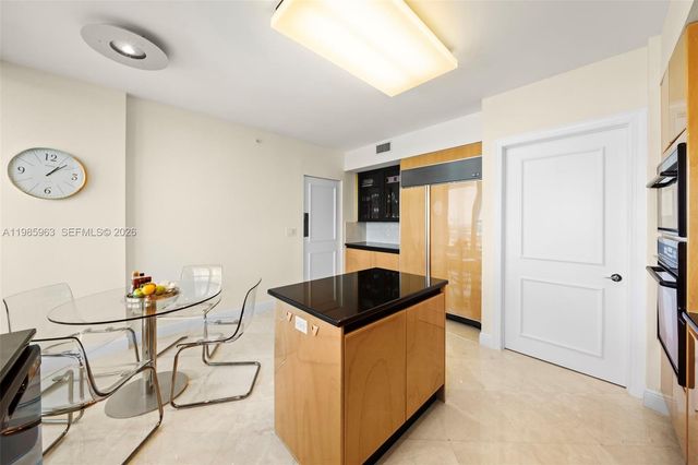 781 Crandon Blvd 1802, Key Biscayne, FL 33149