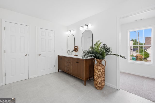 519 Hillcrest Cross Road, Canton, GA 30115