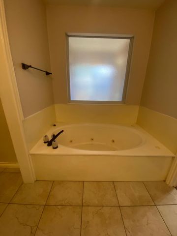 17804 Hillcrest Road, Dallas, TX 75252