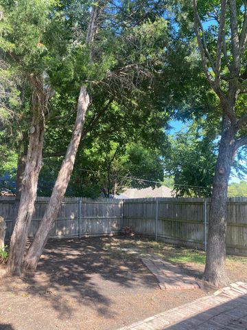 17804 Hillcrest Road, Dallas, TX 75252