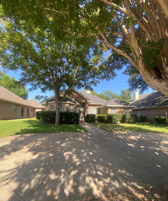 17804 Hillcrest Road, Dallas, TX 75252