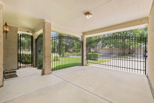 18903 Big Cypress Drive, Spring, TX 77388