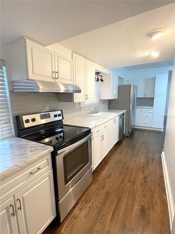 25 E ROSEVEAR STREET, Orlando, FL 32804