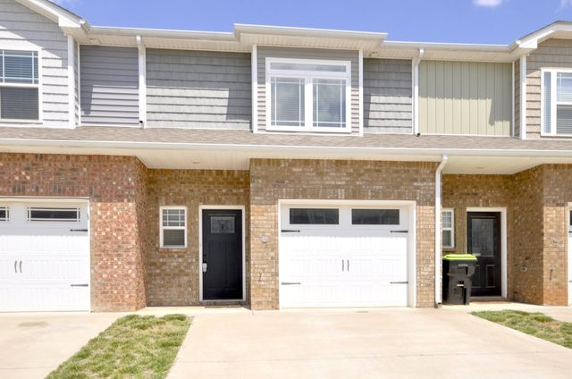 314 FALLOW CIR, Clarksville, TN 37040