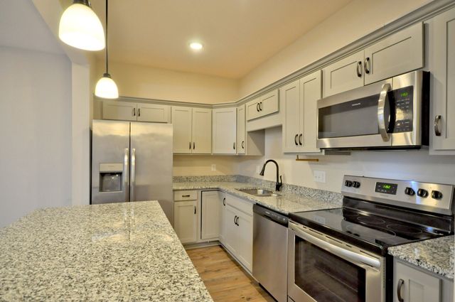 314 FALLOW CIR, Clarksville, TN 37040