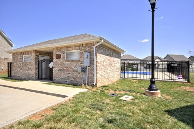 314 FALLOW CIR, Clarksville, TN 37040